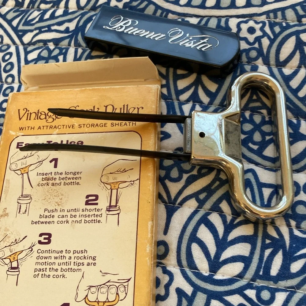 Vintage Buena Vista cork puller